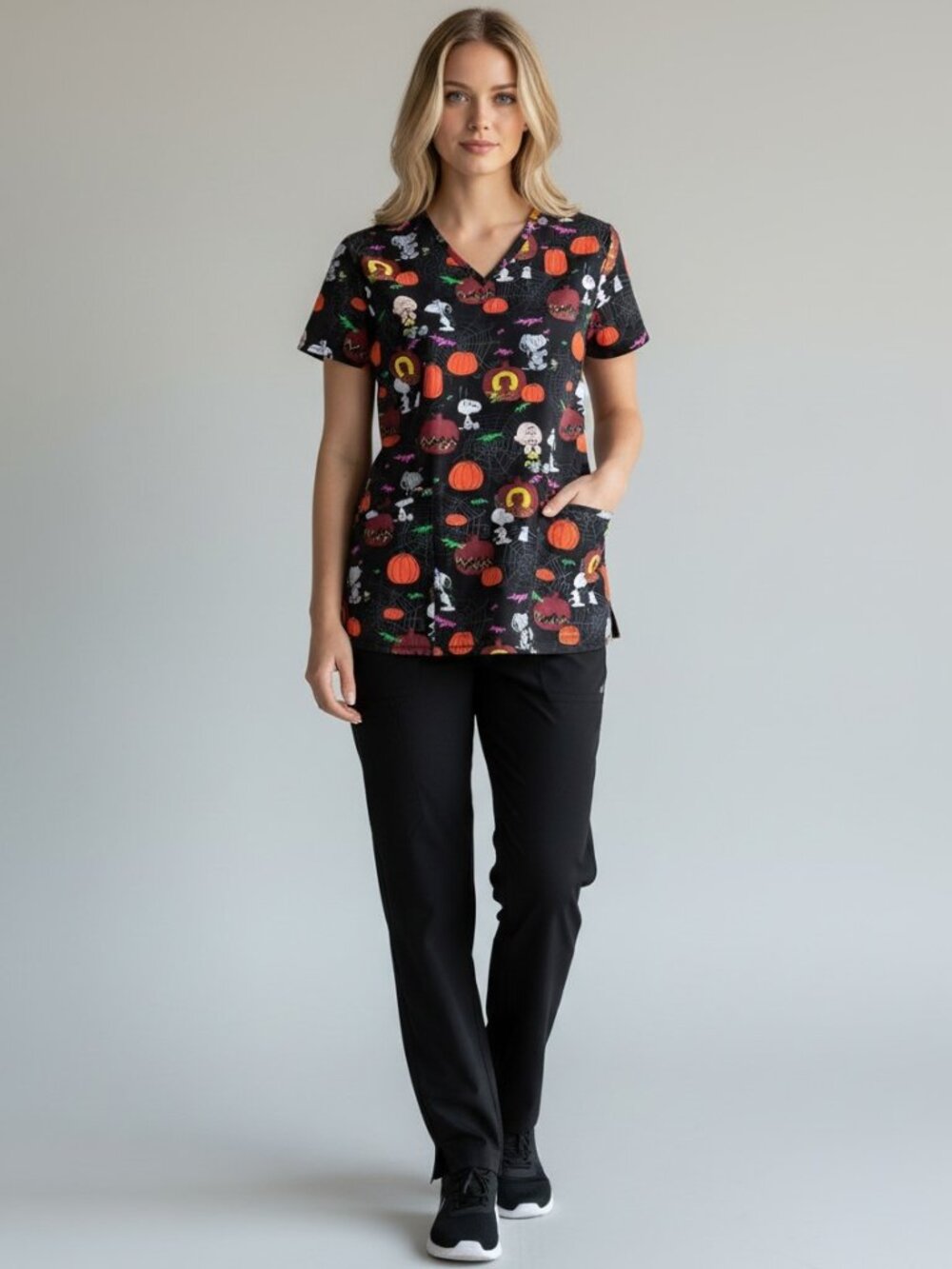 Womens V-Neck Scrub Top Peanuts Charlie Brown Spooky Snoopy Halloween Size S-3XL - Picture 2 of 8